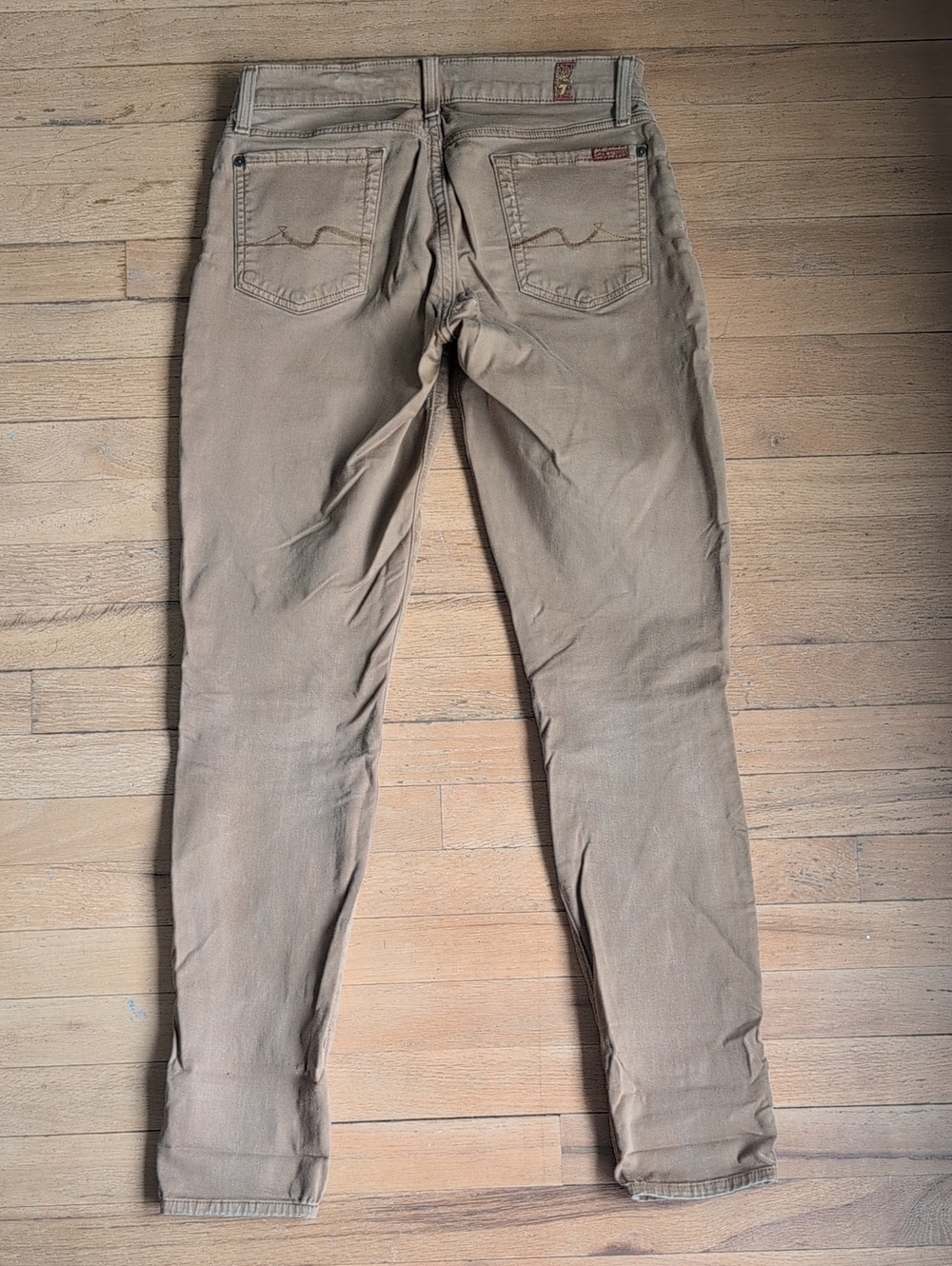 7 For All Mankind Skinny Jeans in Khaki